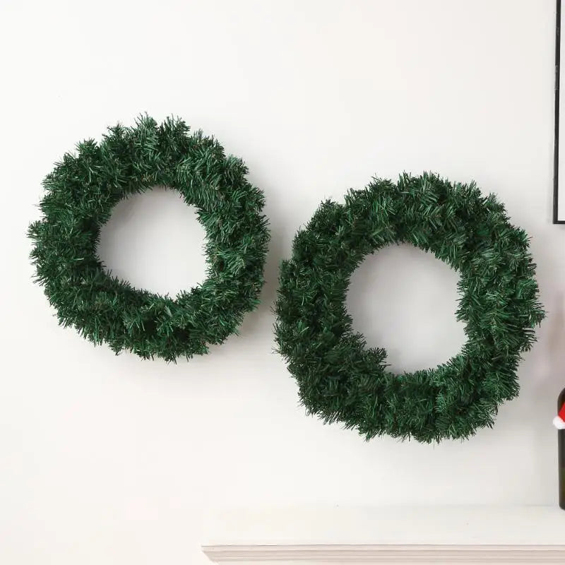 Green PVC Christmas Wreath with Dense Pine Needles | 30 & 40cm Christmas Wreath Qme
