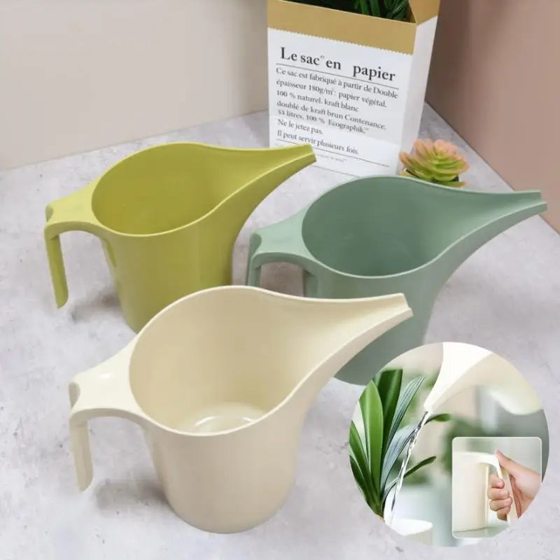 Long Spout Watering Can – Ergonomic Handle, Pointed Nozzle Watering Can Qme