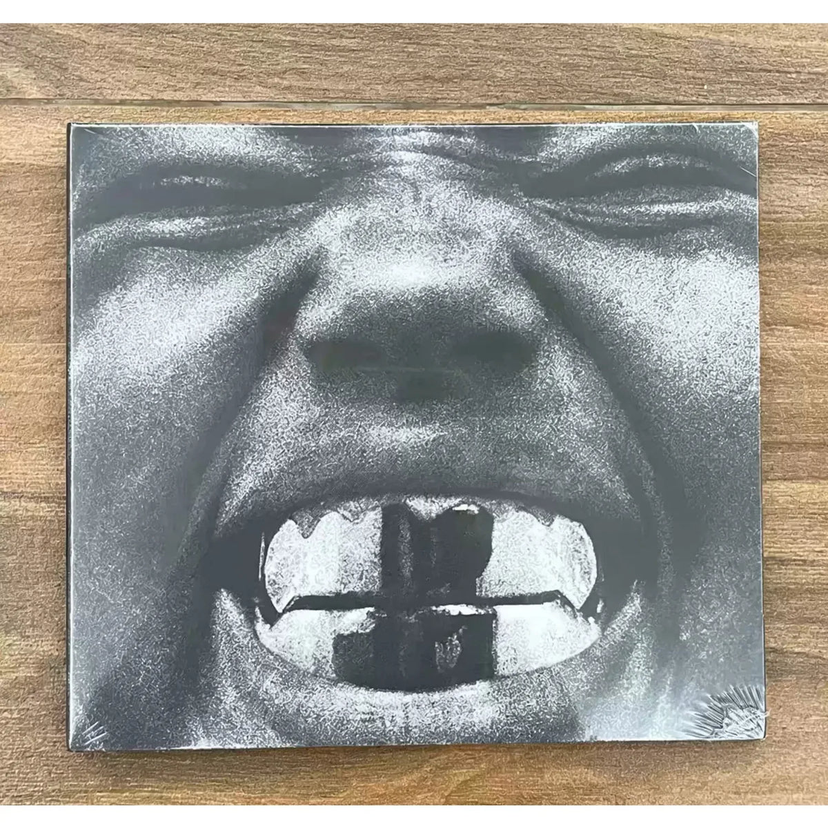 Avant-Garde Music CD – Black & White Portrait Art Collection Music CD Qme RAP CD