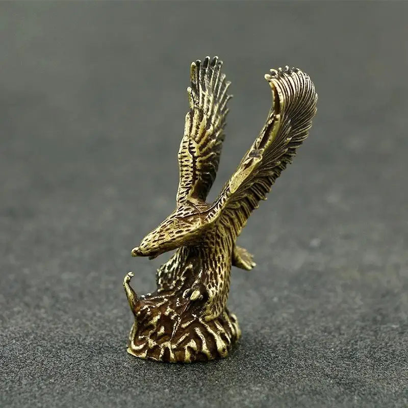 Antique Copper Eagle Statue – Vintage Brass Bird Figurine Decorative Figurine Qme