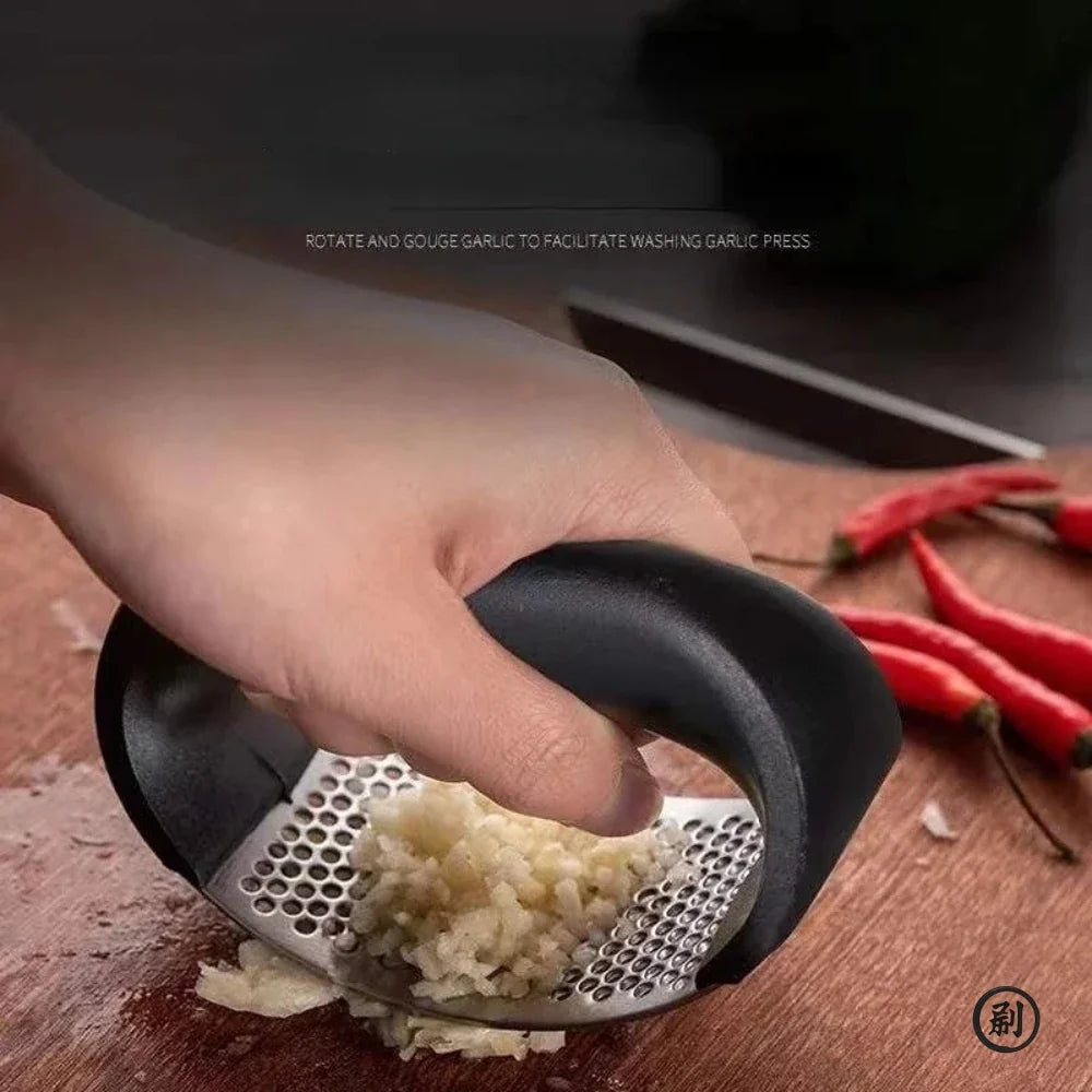 Stainless Steel Garlic Press Crusher & Manual Mincer Tool Garlic Press Tool Qme