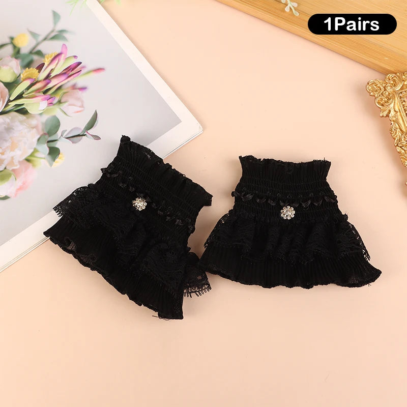 Lace Fake Cuffs Nail Art Photography Props – 1 Pair Nail Art Prop Cuffs Qst Black Diamond