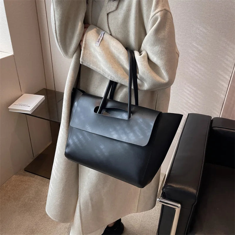 Korean Retro Tote Bag – Premium PU Commuter Handbag Tote Handbag Qme