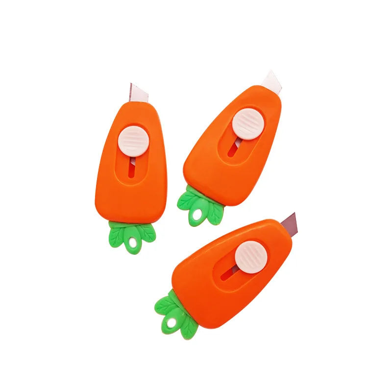 Kawaii Mini Carrot Pocket Utility Knife & Paper Cutter Novelty Utility Cutter Qme