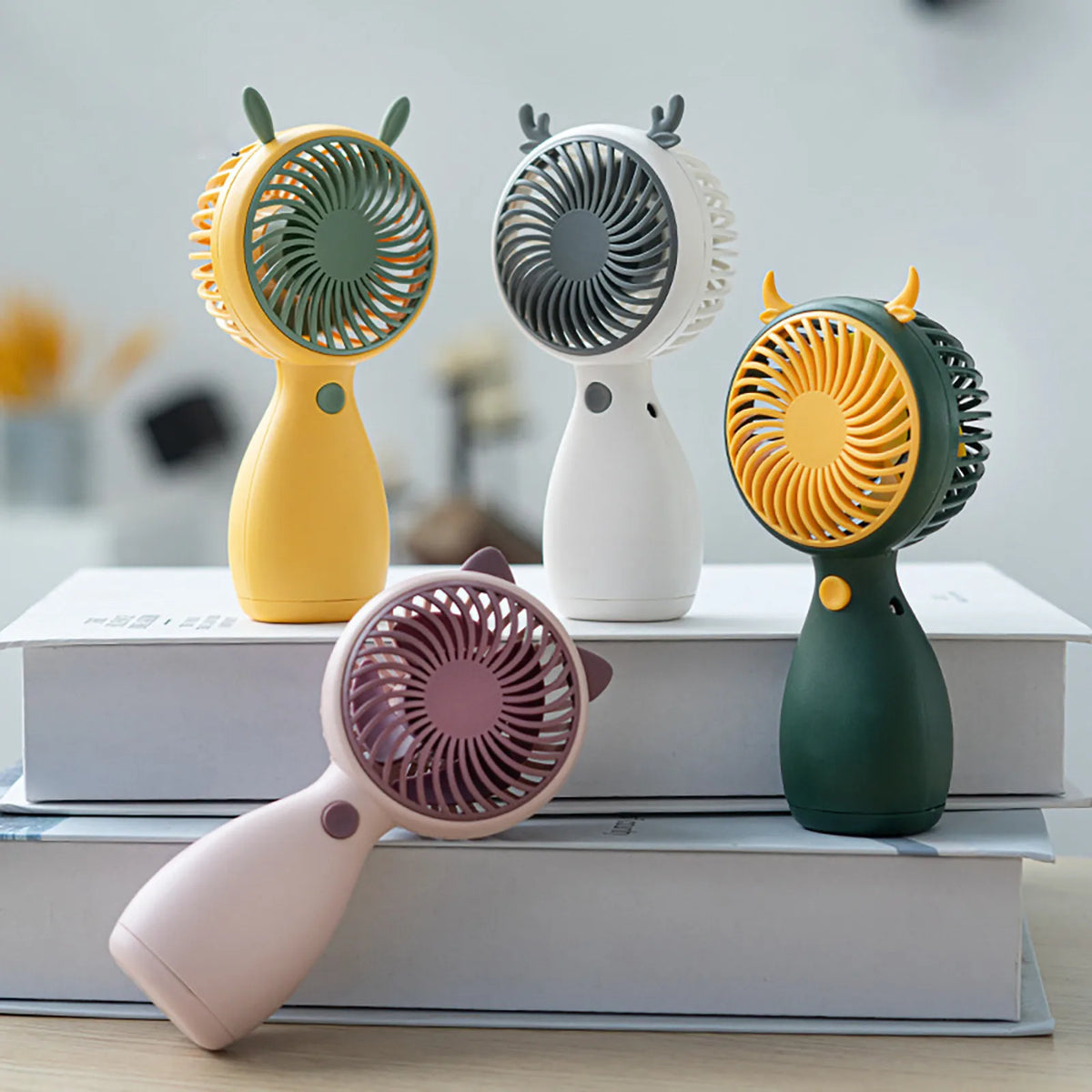 Mini Portable USB Handheld Fan – 3-Speed, Silent, 2000mAh Portable Handheld Fan Qme