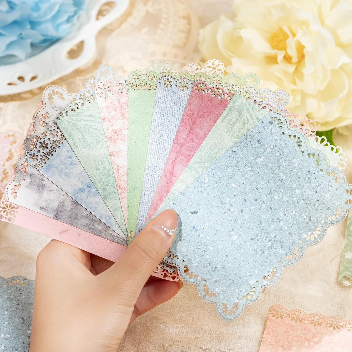 20-Sheet Lace Decorative Paper Book – Scrapbooking & Journaling Decorative Craft Paper Qme