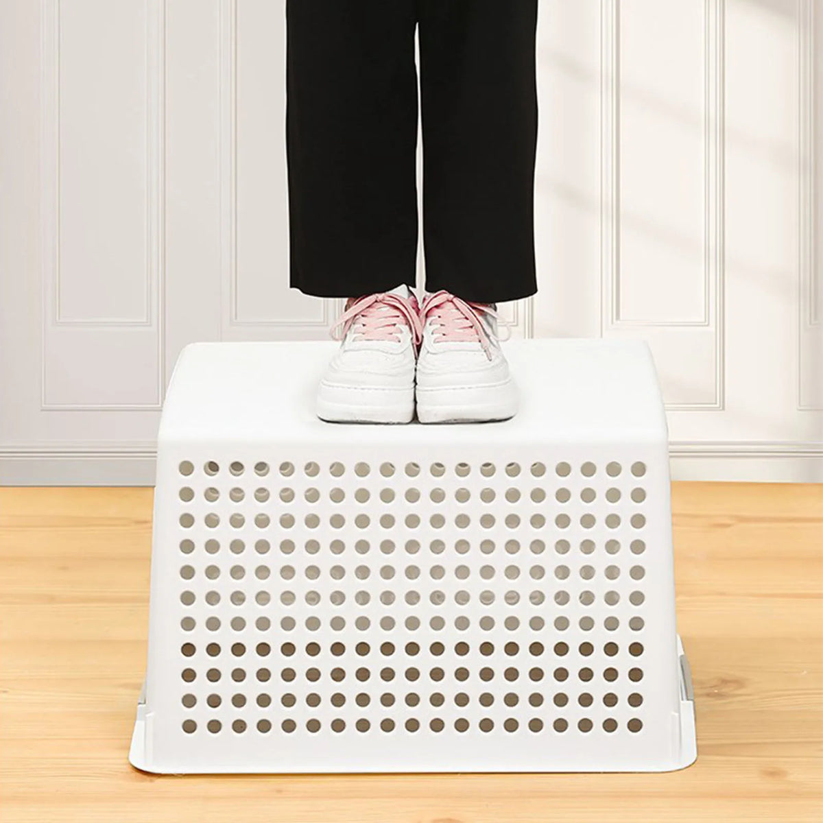 Plastic Storage Bin Basket with Handle – Pantry & Kitchen Storage Basket Bin Qme
