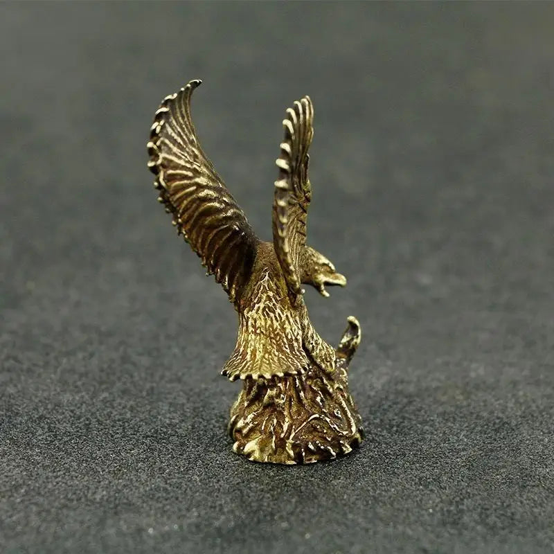 Antique Copper Eagle Statue – Vintage Brass Bird Figurine Decorative Figurine Qme