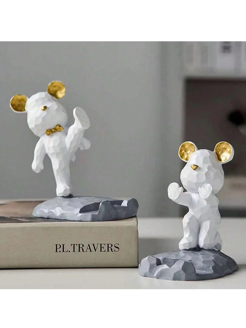Cartoon Bear Phone Stand & Tablet Holder – 4 Colors | ABS Phone & Tablet Stand Qme
