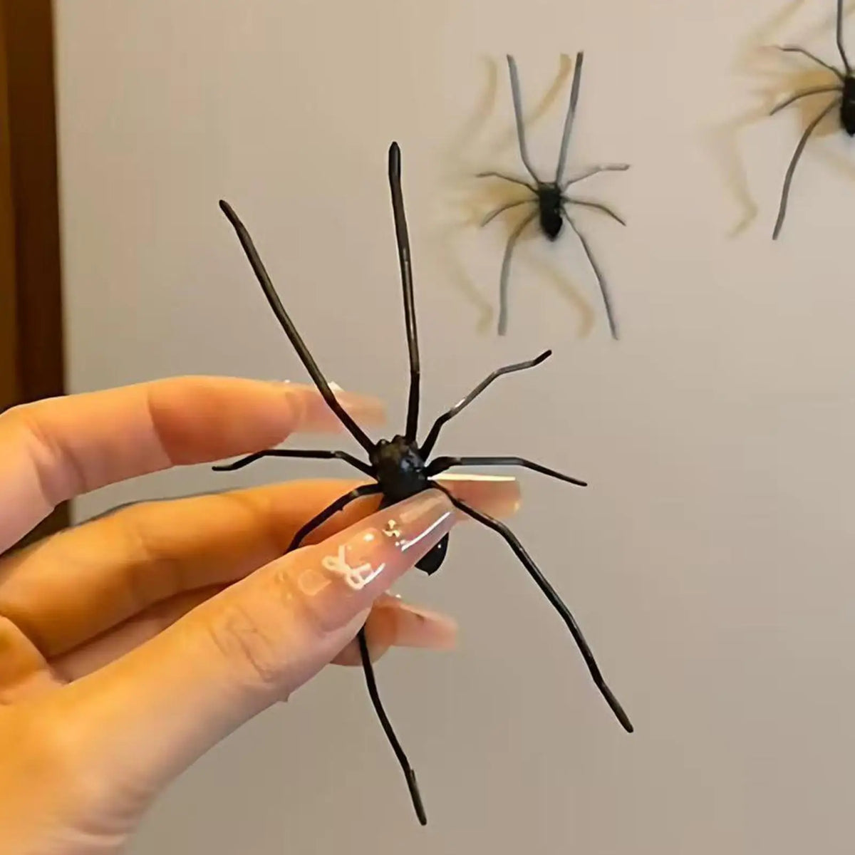 Realistic Spider Fridge Magnet – Funny Prank Novelty Decor Novelty Fridge Magnet Qst