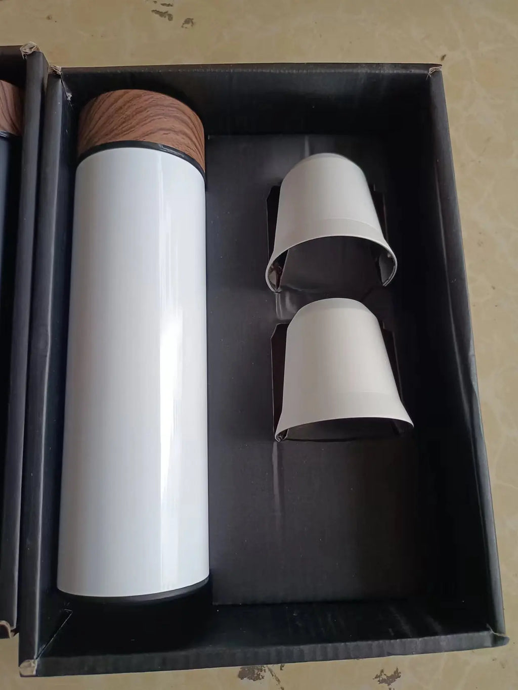Custom Name Saudi Arabic Coffee Bottle Set with 2 Mini Cups Coffee Gift Set Qst