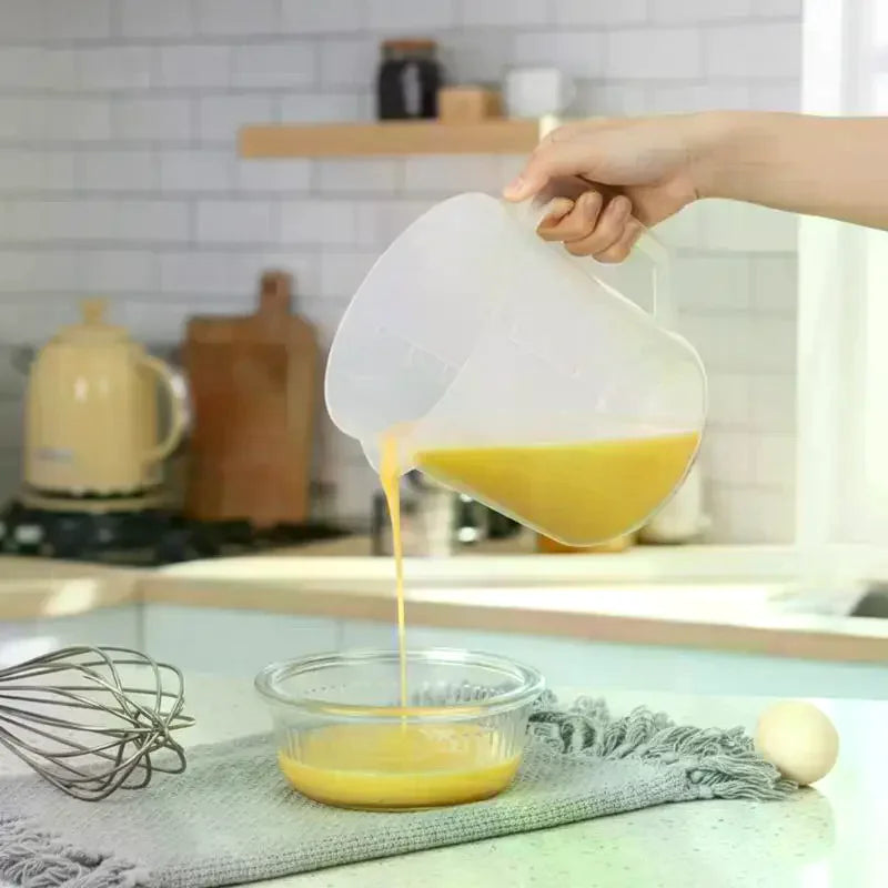 Large Capacity Measuring Cup Mixing Bowl with Lid – 2.5L Measuring Mixing Bowl Qme