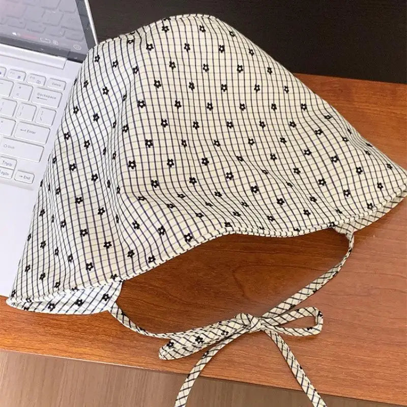 Women's Large Brim Foldable Bucket Hat with Chin String Bucket Hat Qst Black
