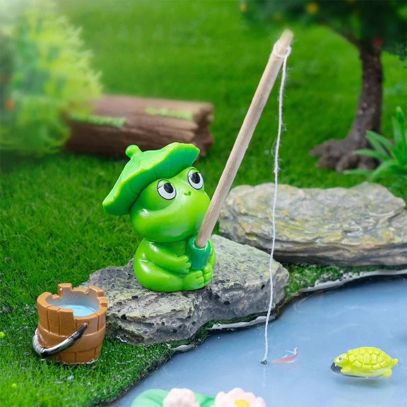 Hanging Panda & Frog Resin Figures – Cartoon Aquarium Decor Aquarium Ornament Qme