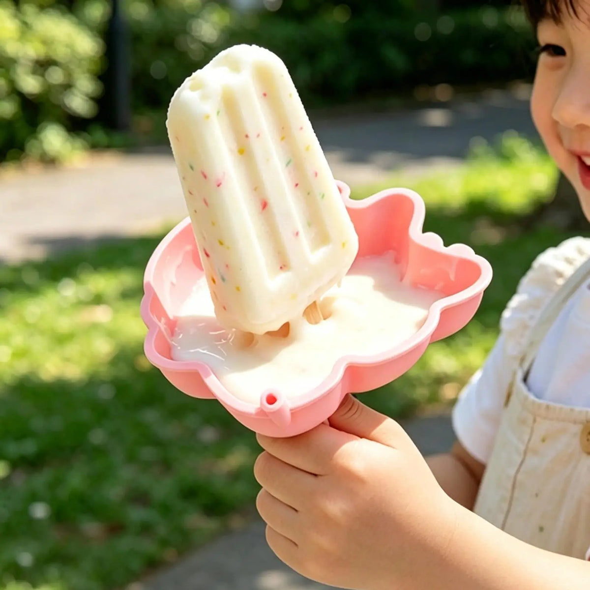 Kids Reusable Silicone Ice Pop Holders – Anti-Drip Leak-Proof Ice Pop Holder Qme
