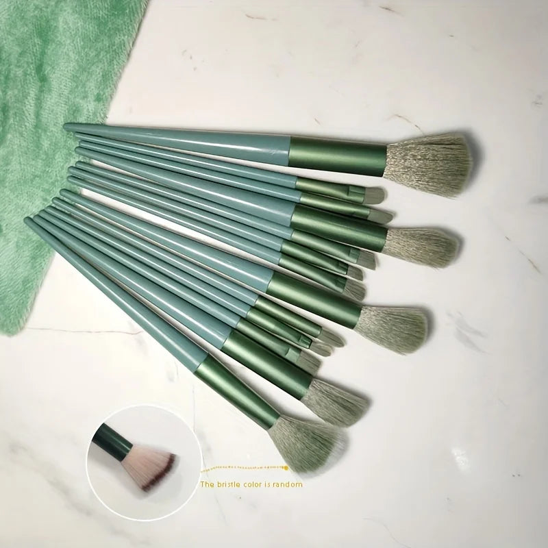 Soft Makeup Brush Set – Eyeshadow & Foundation Brushes Makeup Brush Set Qme