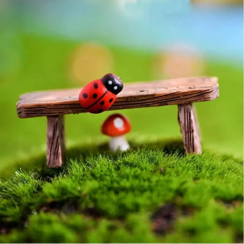 Mini Wooden Chair Pendant Moss Micro Landscape Resin Decor Resin Craft Pendant Qme