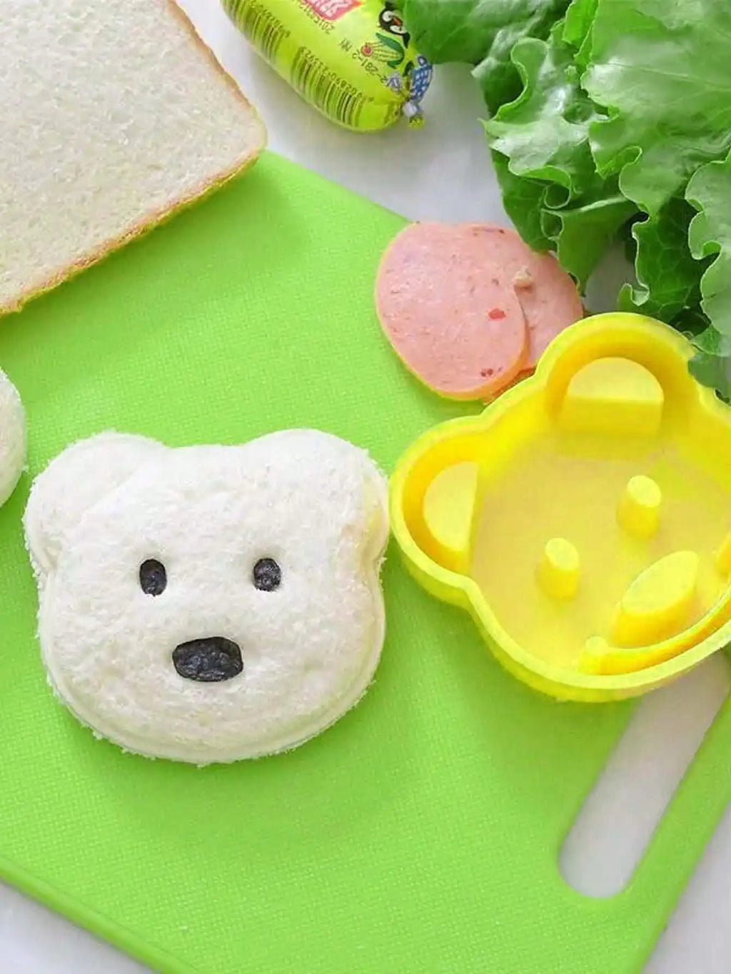 Cartoon Bear Sandwich Mold – DIY Kids Lunch Box Cutter Sandwich Mold Cutter Qme