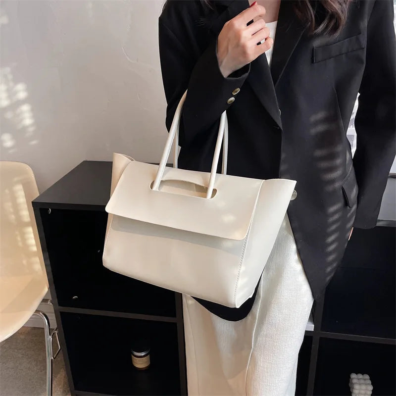 Korean Retro Tote Bag – Premium PU Commuter Handbag Tote Handbag Qme