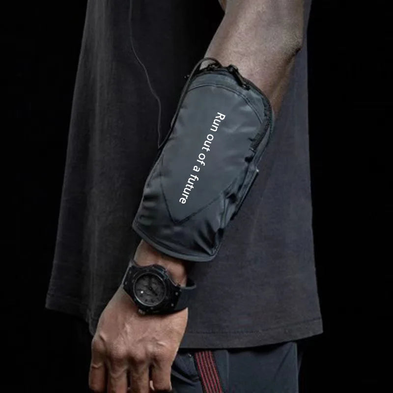 Lightweight Running Arm Phone Pouch – Fits Up to 6.5" Running Arm Pouch Qme