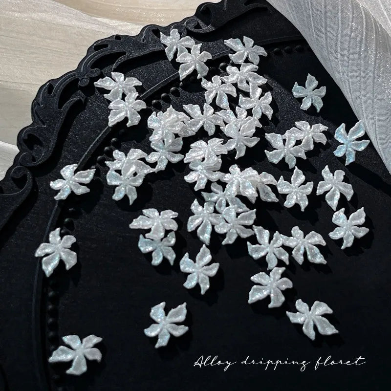 3D Resin Flower Nail Charms – White 5 Petal Flat Back | Qme Nail Art Charms Qme