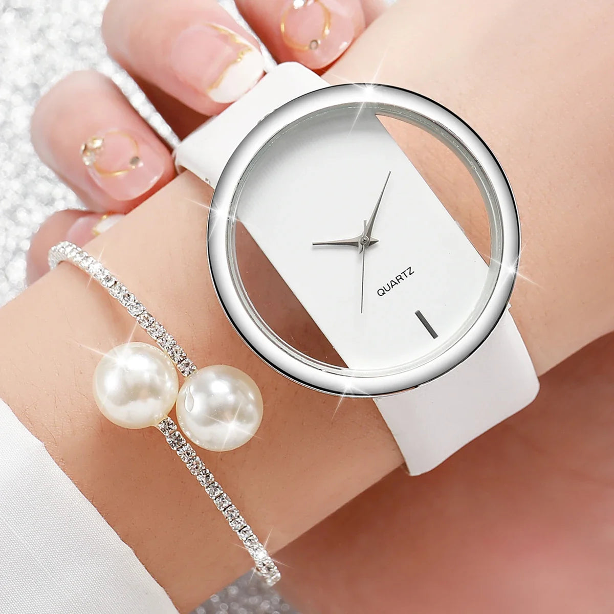 Silver Frame Ladies Watch – White Leather Strap & Bracelet Set Ladies Watch Set Qme Bronze