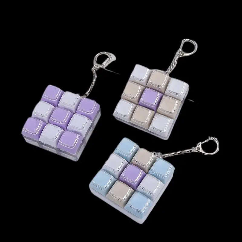 9-Key Mini Mechanical Keyboard Keychain – Cute Novelty Gift Novelty Keychain Qme