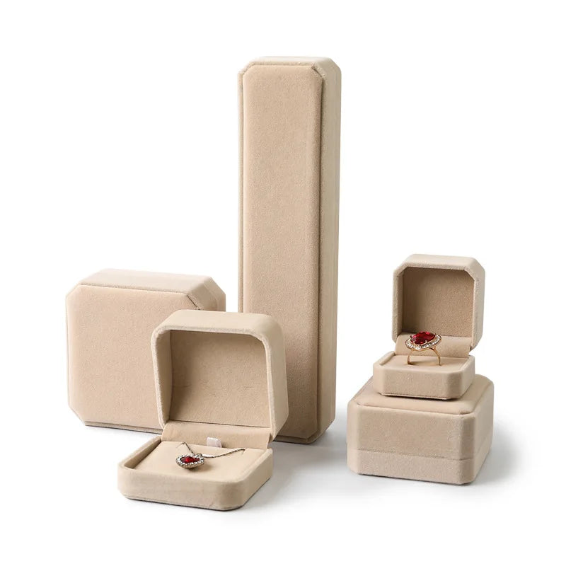 Velvet Jewelry Box Storage Case – Rings, Necklaces & Bracelets Jewelry Storage Box Qme Beige PendaBox10X7