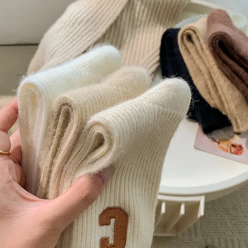 Women's Luxury Wool Cashmere Winter Socks – Thick & Cozy Winter Wool Socks Qme