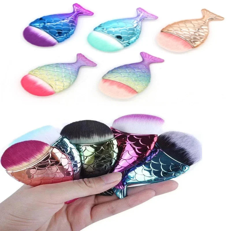 Fishtail Nail Brush – Soft Cosmetic Dust Brush, 14 Colors Nail Care Brush Qme