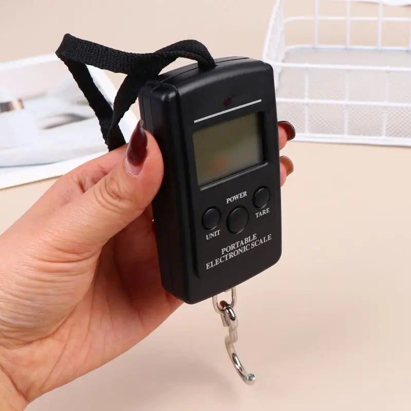 Mini Digital Hanging Scale – Portable 40kg Fishing & Travel Digital Hanging Scale Qme