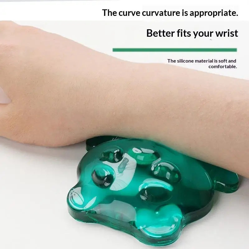 Silicone Gel Mouse Wrist Rest – Cute Bear Ergonomic Design Mouse Wrist Rest Qme