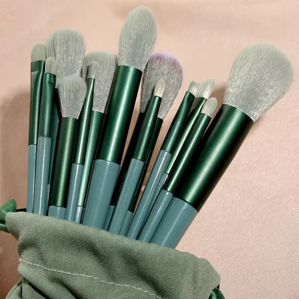 13-Piece Soft Fluffy Makeup Brush Set – Foundation & Eye Shadow Makeup Brush Set Qst Green