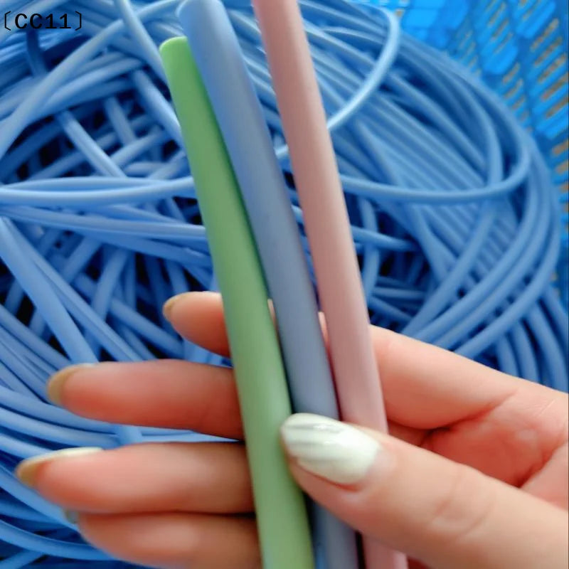 Reusable Silicone Snap Straw – BPA-Free, Detachable & Easy Clean Reusable Silicone Straw Qme