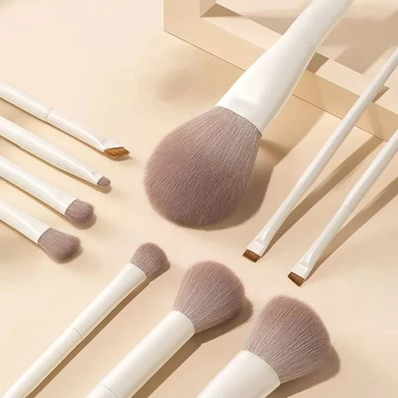 Professional Makeup Brush Set – Eyeshadow, Eyeliner & Face Makeup Brush Set Qme