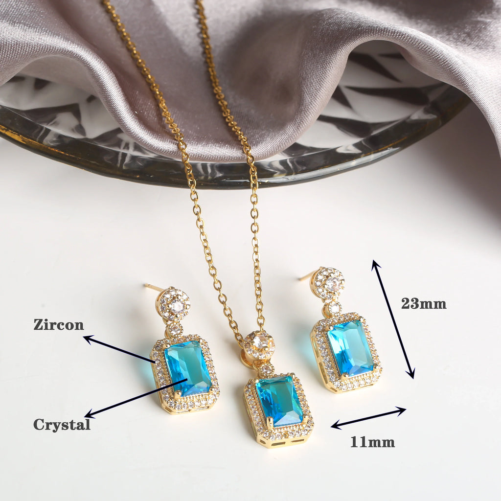 Women's Square Crystal Geometric Choker Pendant Necklace Crystal Pendant Necklace Qme