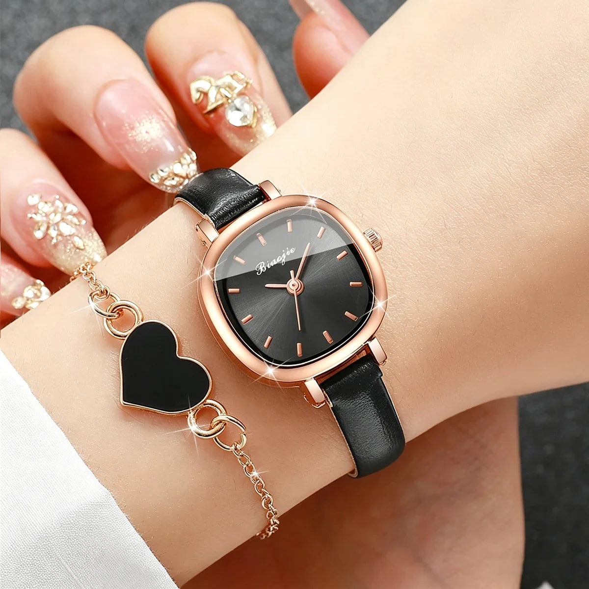 4-in-1 Women's Rose Gold Black Dial Watch & Jewelry Set Women's Jewelry Set Qme