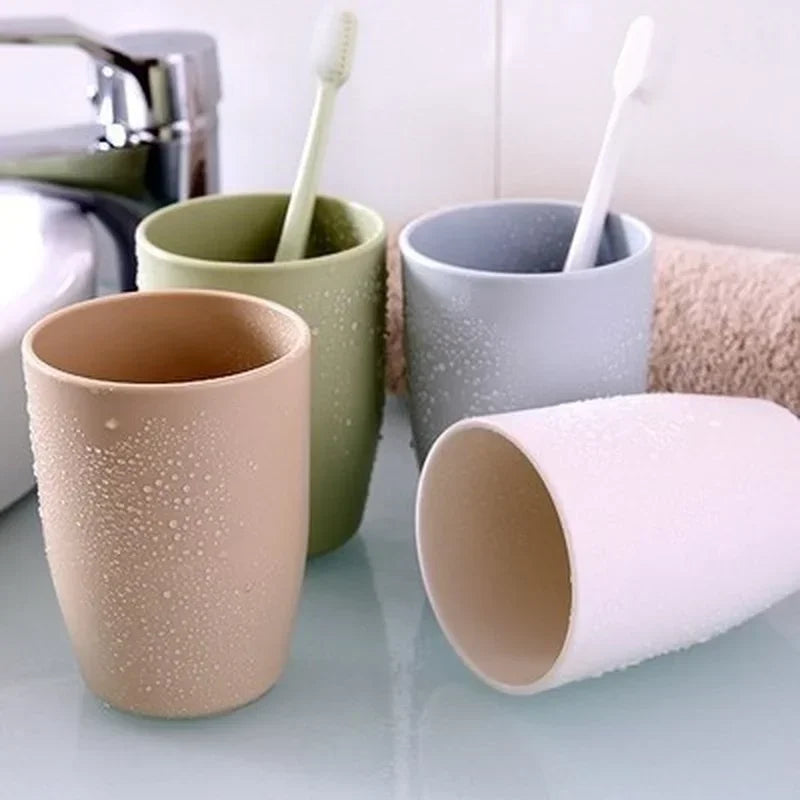 Plastic Mouthwash Rinsing Cup for Couples – 4 Colors Bathroom Rinsing Cup Qme