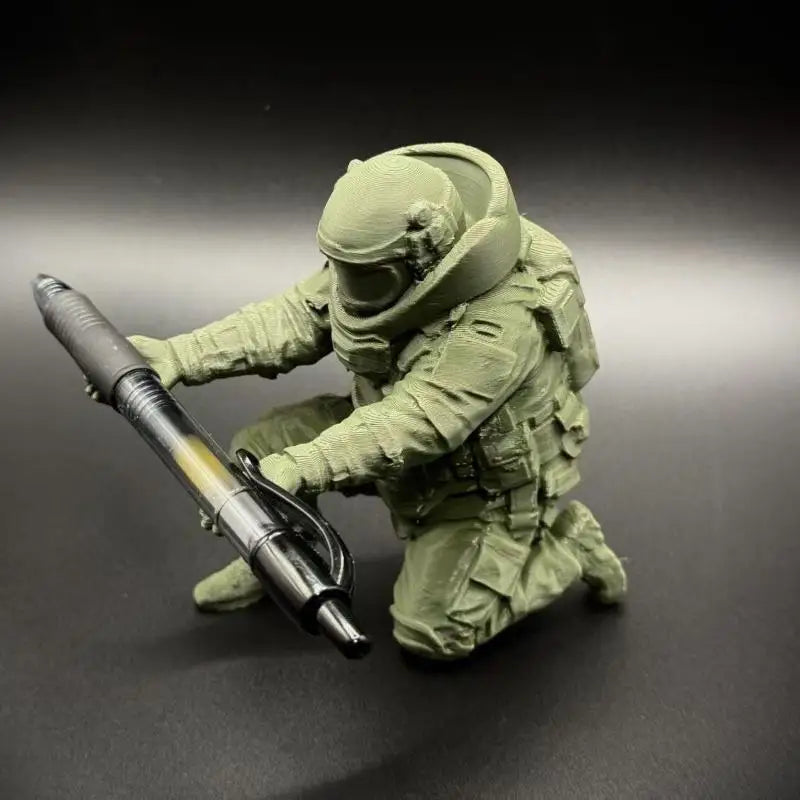 3D Printed Soldier Pen Holder – Stylish Desktop Organizer Desktop Pen Holder Qme