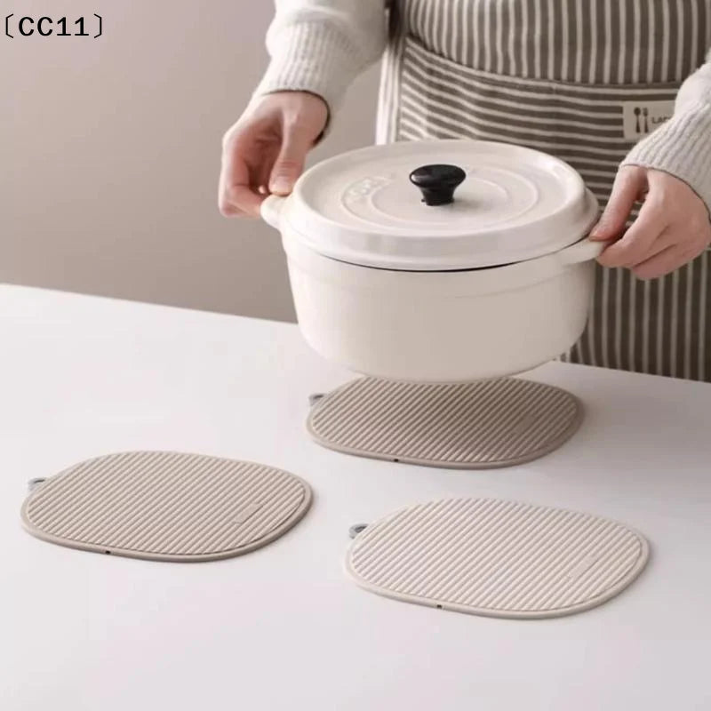 Silicone Trivet Mat & Pot Holder – Heat Resistant to 230°C | Qme Silicone Trivet Mat Qme