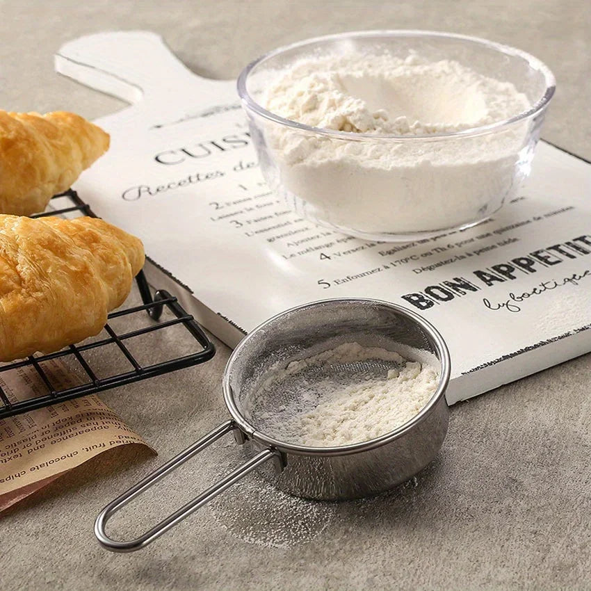 Stainless Steel Handheld Sifter for Flour & Powdered Sugar Baking Sifter Qme