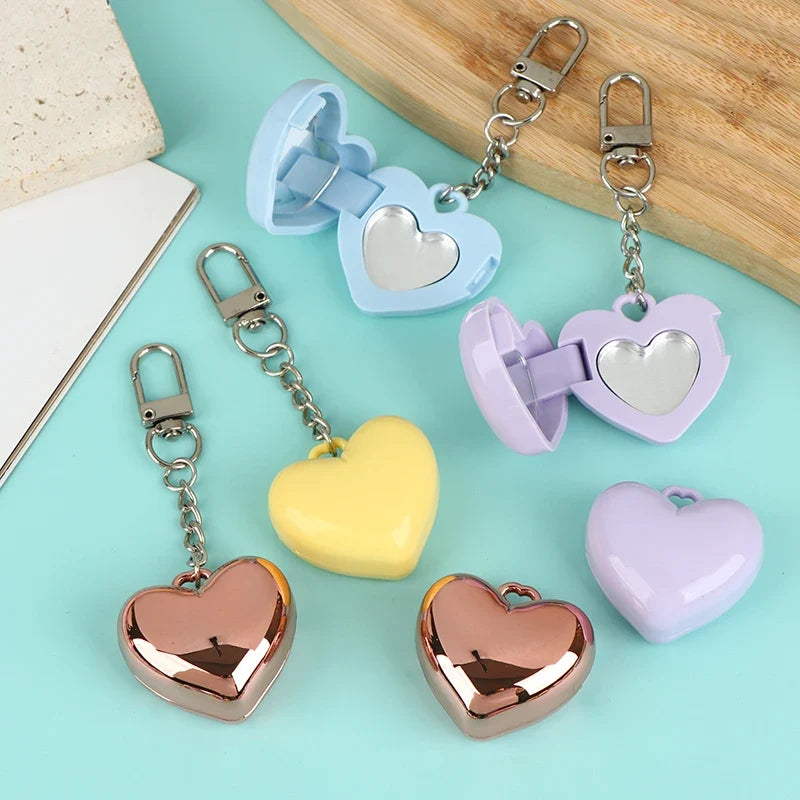 Heart-Shaped Mini Compact Mirror & Keychain – Empty Aluminum Pan Compact Mirror Qme
