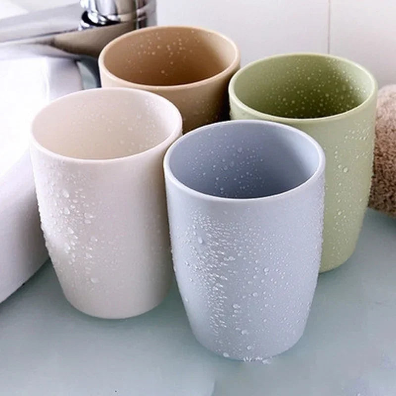Plastic Mouthwash Rinsing Cup for Couples – 4 Colors Bathroom Rinsing Cup Qme