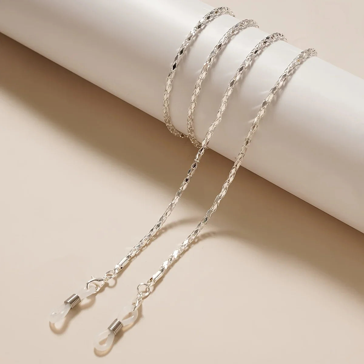 Metal Eyeglass Chain Sunglass Holder Lanyard for Women Eyeglass Chain Lanyard Qme