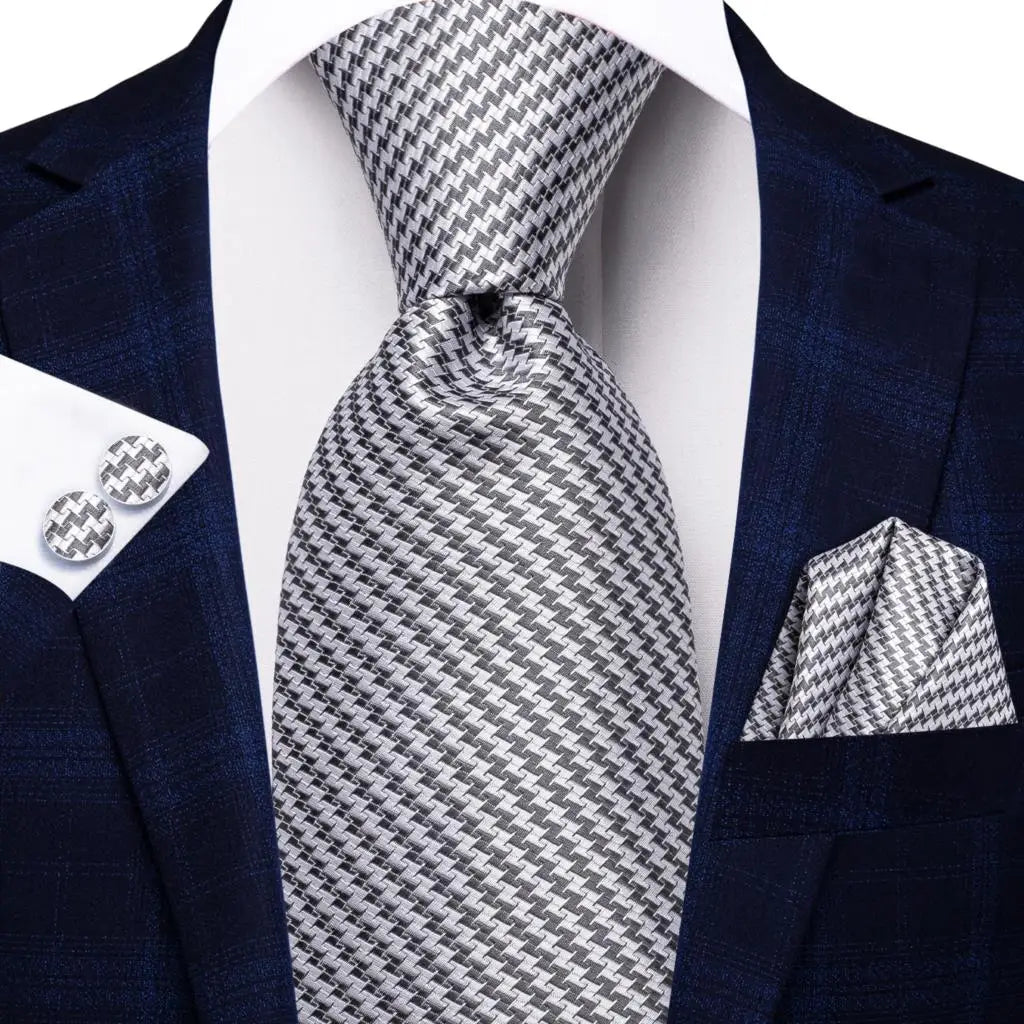 Hi-Tie Purple Silver Striped Silk Necktie – Men's Wedding Tie