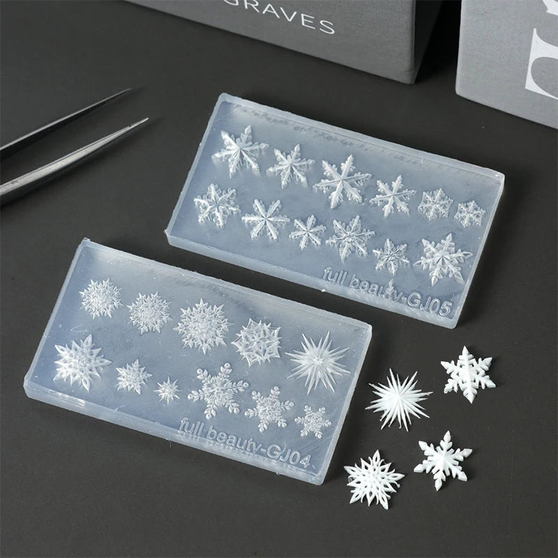 Christmas Snowflake Nail Art Silicone Mold – 3D Stamping Plate Nail Art Mold Qst