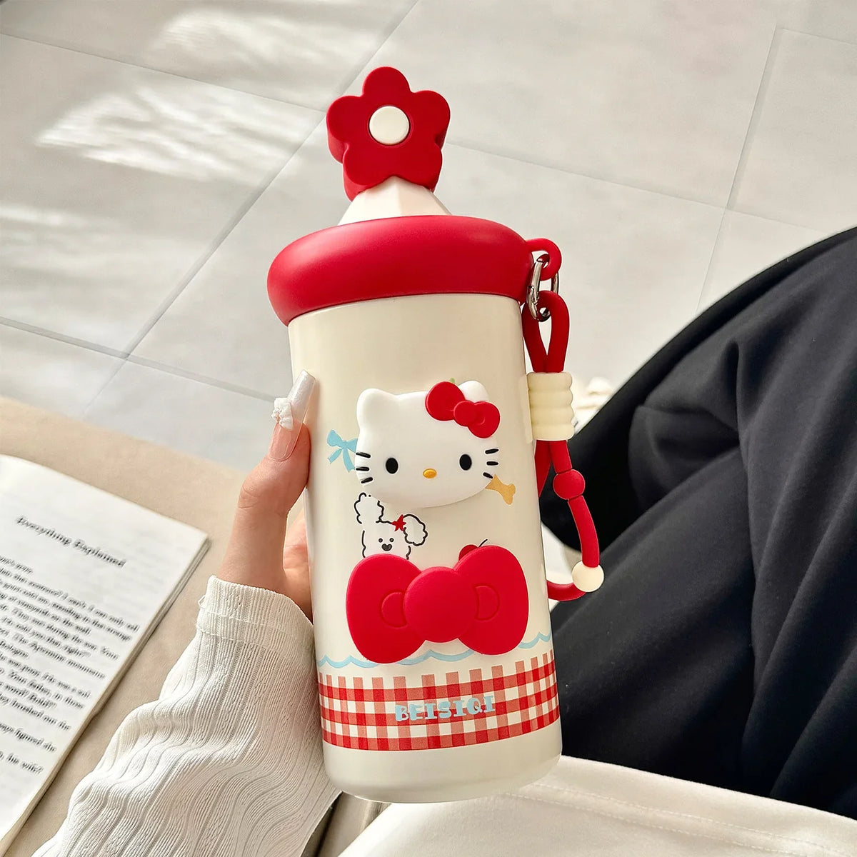 Hello Kitty Insulated Straw Cup – Large Capacity & Portable Insulated Straw Cup Qme 1 600ML