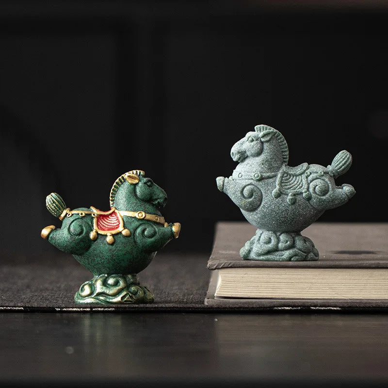 Flying Horse Green Sandstone Tea Pet Figurine – Wealth & Luck Decorative Figurine Qme