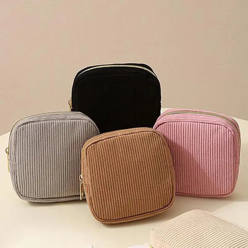 Portable Travel Organizer Pouch – Makeup & Essentials Case Travel Organizer Pouch Qme