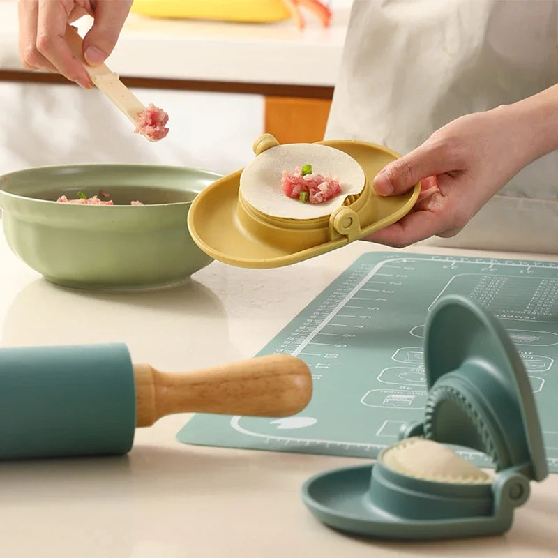 Multifunctional Dumpling Maker Jiaozi Mould Wrapper Presser Dumpling Maker Mould Qme